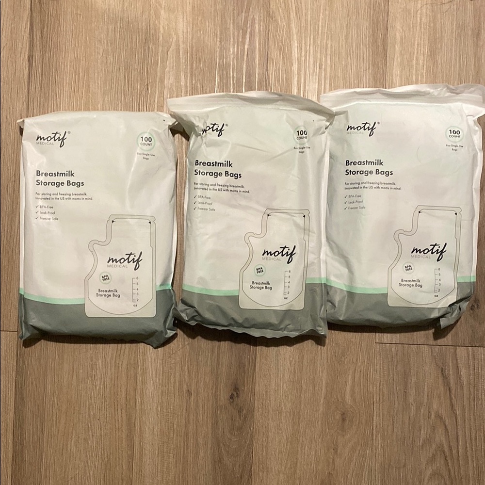 Motif Breastmilk Storage Bags